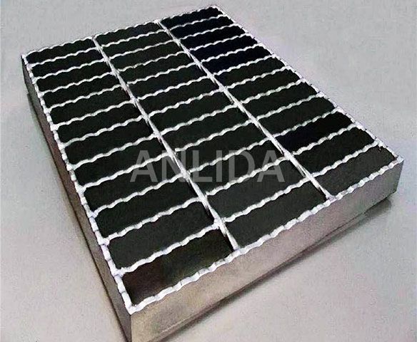 Bar Grating