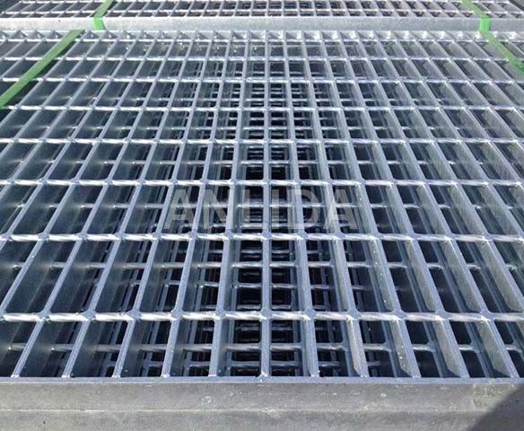 Bar Grating