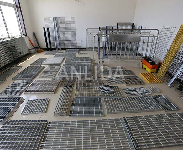 Pressure-Welded Steel Grating