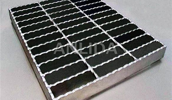 Everything You Need to Know About Metal Grating